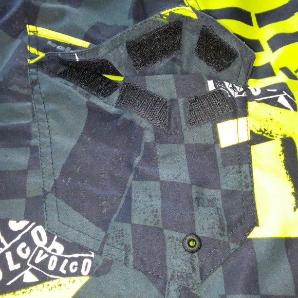 Volcom Boardshorts - Picture 9 of 9